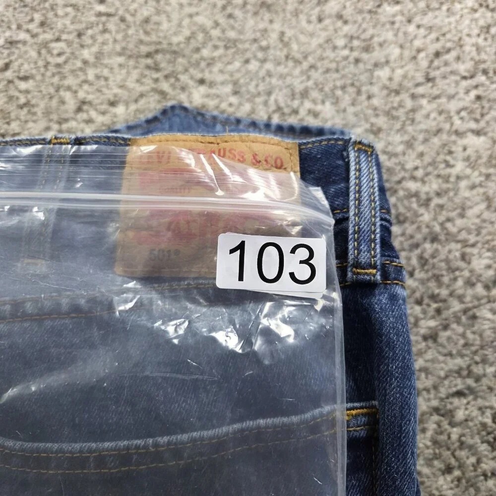 Levis 501 Jeans Mens 42x32 Blue Straight Button Fly